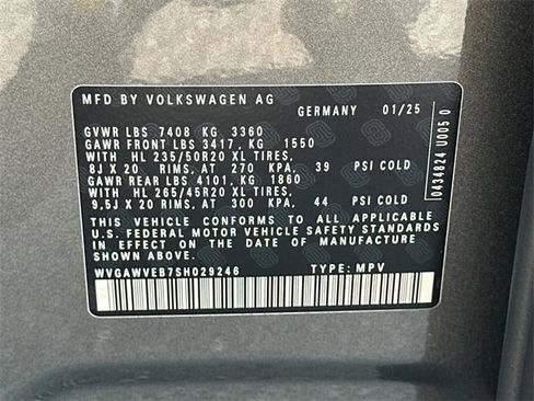 New 2025 Volkswagen ID. Buzz Pro S image 34