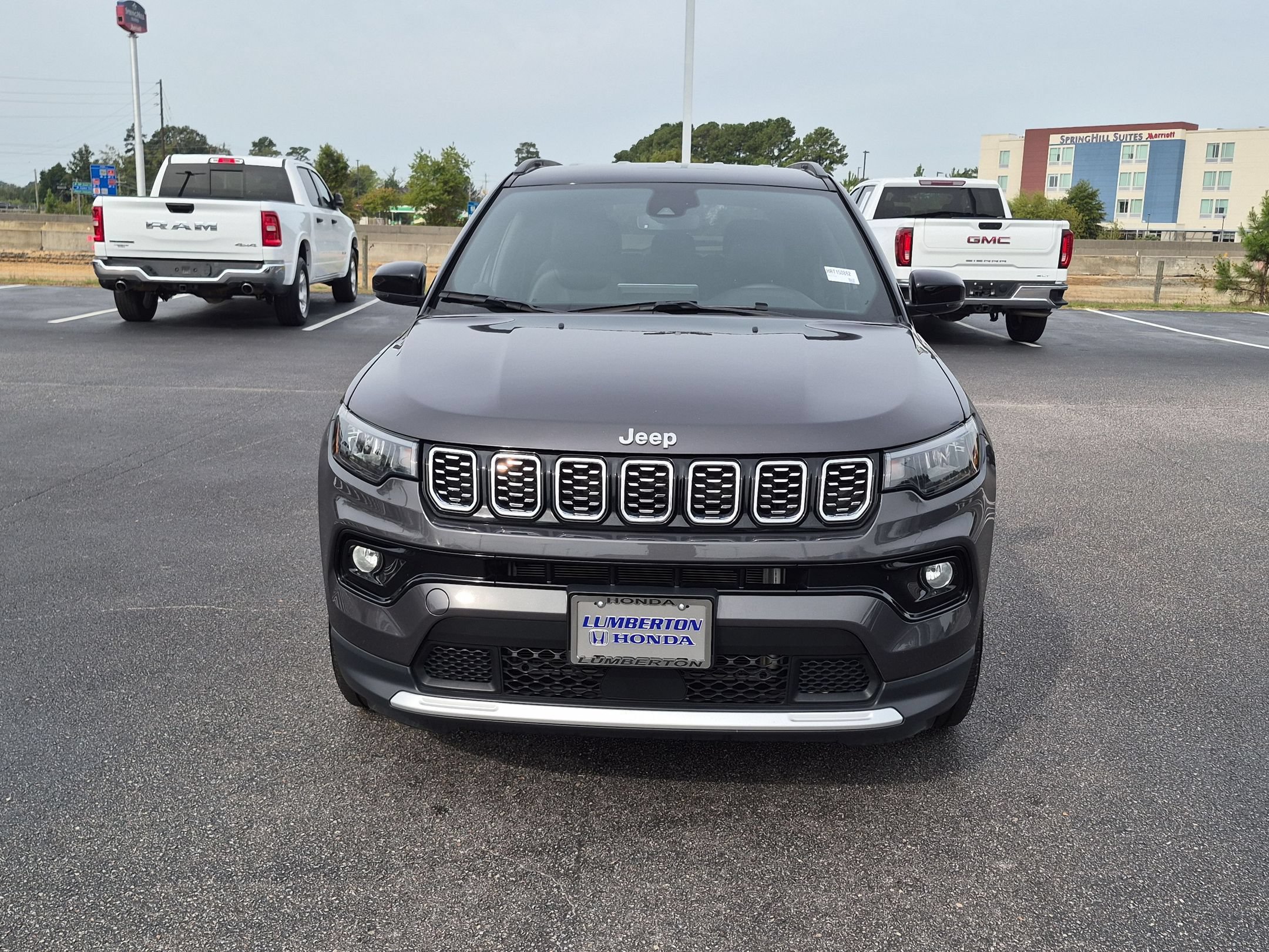 Used 2024 Jeep Compass Limited AWD/4WD image 8