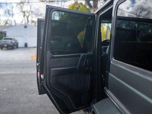 Used 2009 Mercedes-Benz G 55 AMG 4MATIC image 43