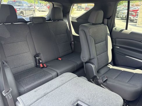 New 2026 Chevrolet Traverse LT image 27