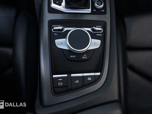 Used 2021 Audi R8 V10 w/ Premium Package image 29