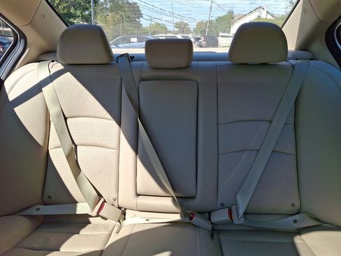Used 2013 Honda Accord EX-L image 19