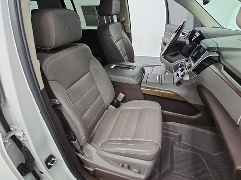 Used 2018 GMC Yukon XL Denali w/ Open Road Package AWD/4WD image 46