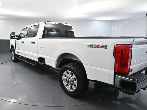 Used 2023 Ford F350 XLT AWD/4WD image 8