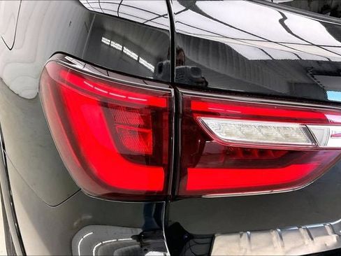 Used 2019 INFINITI QX80 Luxe w/ 22" Wheel Package image 28