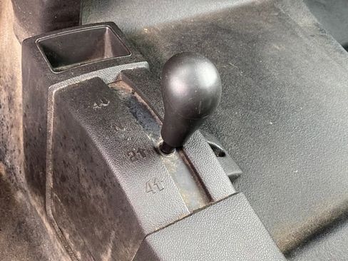 Used 2015 Chevrolet Silverado 1500 W/T w/ Trailering Package image 12