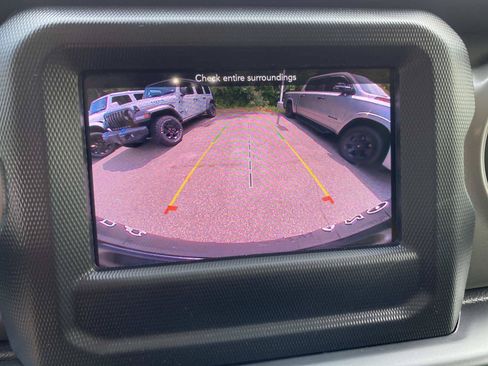 Certified 2022 Jeep Wrangler Unlimited Sport AWD/4WD image 13