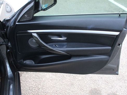 Used 2017 BMW 340i Gran Turismo xDrive image 21