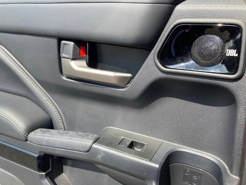 Certified 2025 Toyota 4Runner Limited image 10