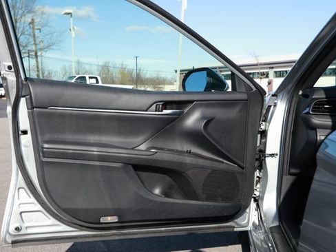 Used 2024 Toyota Camry XSE image 23