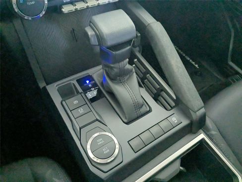 Used 2026 Toyota Tacoma SR5 image 18