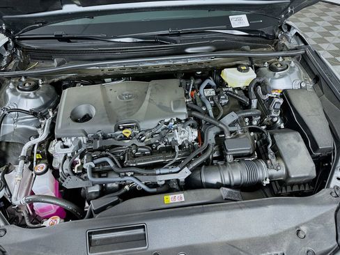 Certified 2025 Toyota Camry SE AWD/4WD image 29
