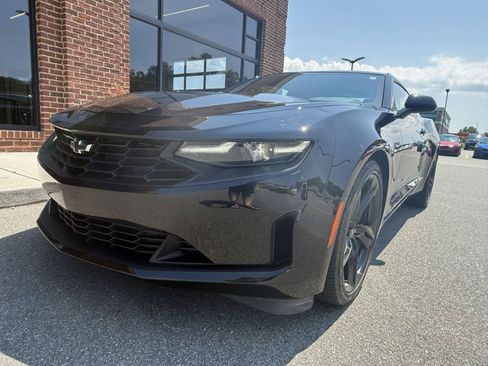 Used 2023 Chevrolet Camaro LT RWD image 20