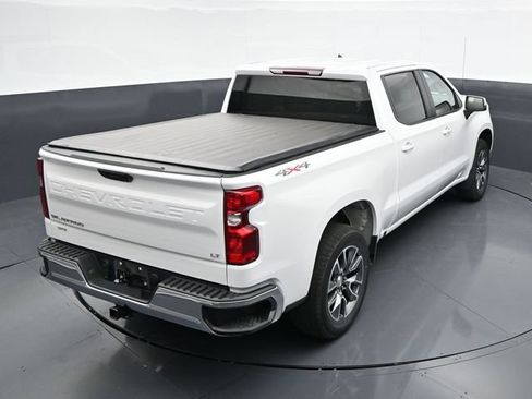 Used 2024 Chevrolet Silverado 1500 LT AWD/4WD image 30