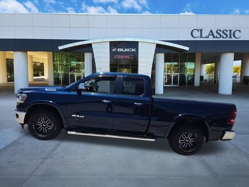 Used 2020 RAM 1500 Laramie AWD/4WD image 4