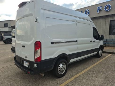 Used 2022 Ford Transit 250 148 High Roof AWD image 11
