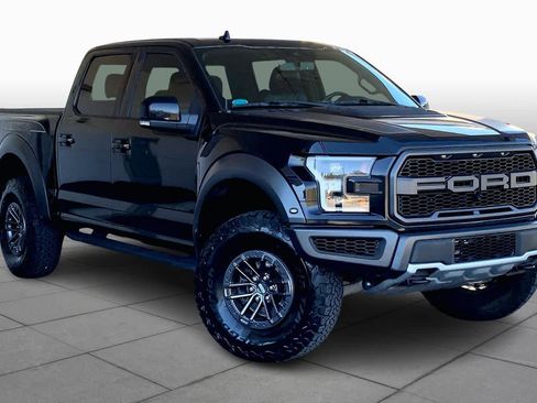 Used 2019 Ford F150 Raptor w/ Equipment Group 802A Luxury image 2
