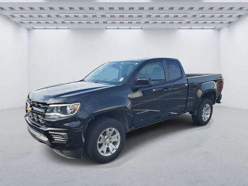 Used 2022 Chevrolet Colorado LT w/ Fleet Safety Package RWD image 2