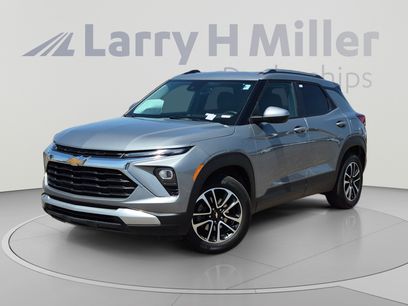 Used 2025 Chevrolet TrailBlazer LT w/ Convenience Package