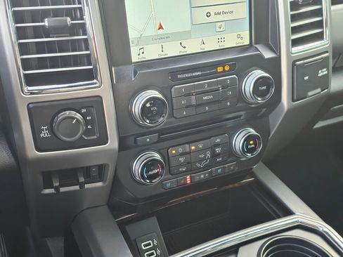 Used 2017 Ford F350 Platinum w/ FX4 4x4 Off Road Package image 28