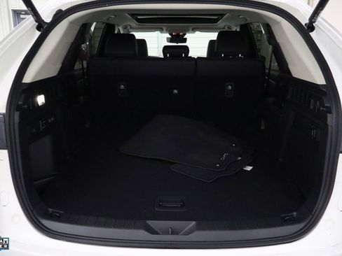 Used 2025 MAZDA CX-70 Plug-In Hybrid w/ Premium Pkg image 29