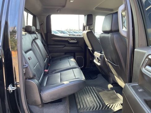 Used 2022 Chevrolet Silverado 1500 LTZ w/ Technology Package image 26