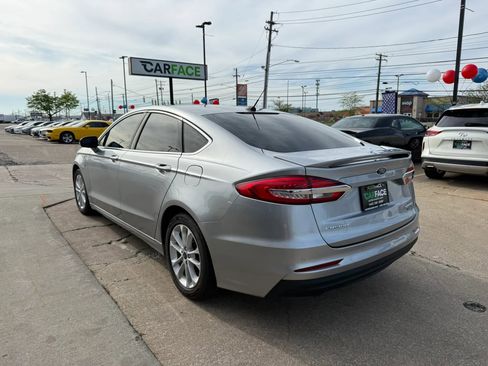 Used 2020 Ford Fusion Energi Titanium FWD image 8
