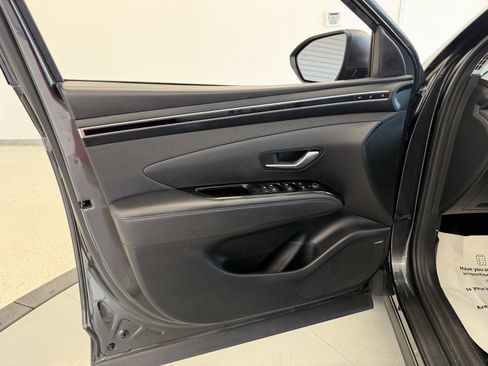 Used 2023 Hyundai Tucson Limited w/ Cargo Package image 34