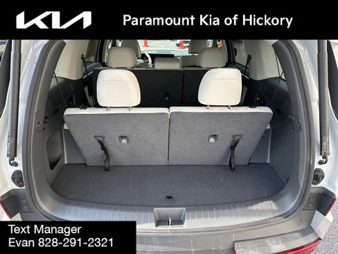 Used 2024 Hyundai Santa Fe SEL AWD/4WD image 12