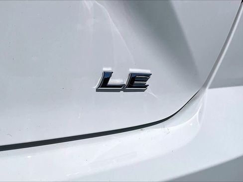 Used 2026 Toyota Camry LE FWD image 10