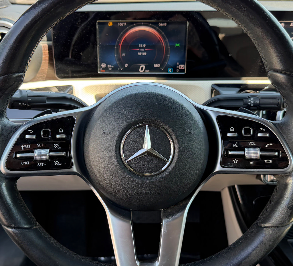 Used 2021 Mercedes-Benz A 220 image 16