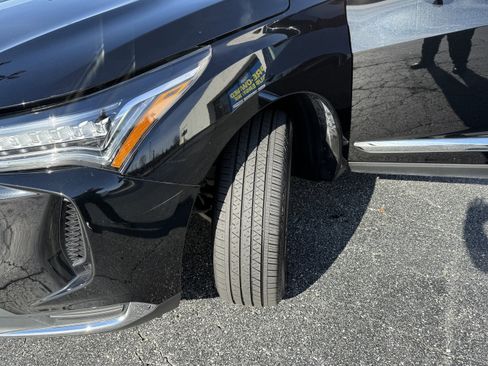 Used 2024 Acura RDX SH-AWD image 12