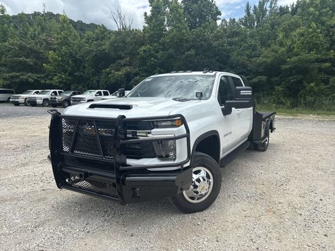 New 2026 Chevrolet Silverado 3500 LT AWD/4WD image 12