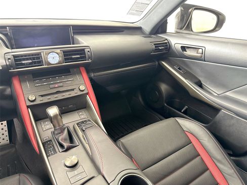 Used 2019 Lexus IS 300 F Sport image 33