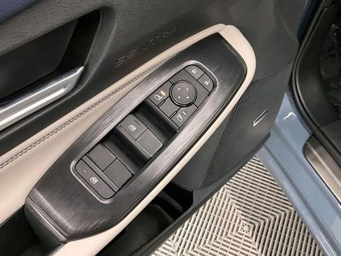 New 2026 Nissan Sentra SL FWD image 31