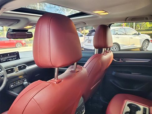 Used 2023 MAZDA CX-5 Carbon Edition image 11