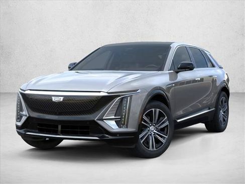 New 2026 Cadillac Lyriq Luxury RWD image 8