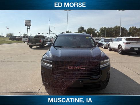 Used 2022 GMC Acadia SLT w/ Elevation Edition AWD/4WD image 2