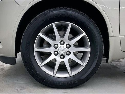 Used 2016 Buick Enclave Leather FWD image 10