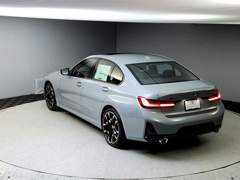 Used 2025 BMW 330i xDrive Sedan w/ M Sport Package image 15