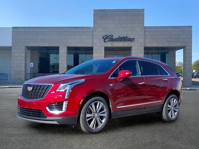 Certified 2025 Cadillac XT5 Premium Luxury w/ LPO, Floor Liner Package