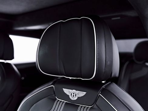 Used 2023 Bentley Flying Spur S V8 AWD/4WD image 52