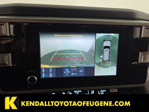 Used 2025 Toyota Sequoia SR5 AWD/4WD image 15