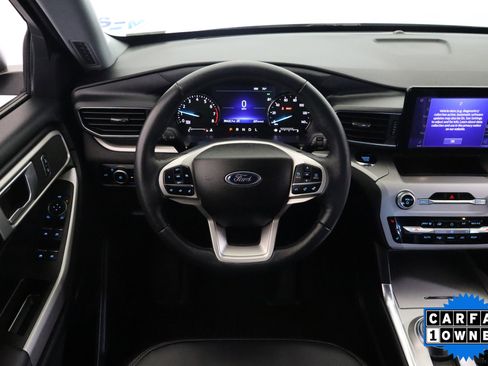 Used 2023 Ford Explorer XLT w/ Equipment Group 202A image 17