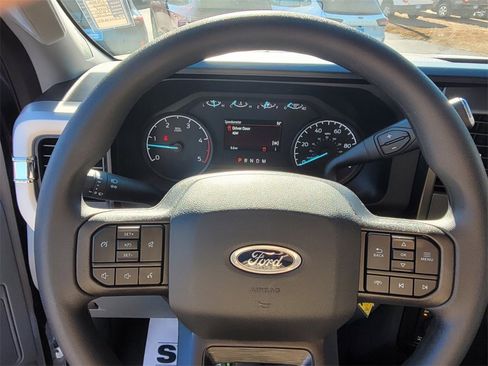 New 2026 Ford F250 XL w/ XL Off-Road Package image 26