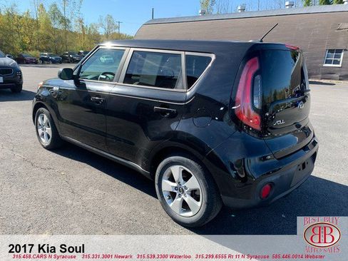 Used 2017 Kia Soul w/ Convenience Package image 4