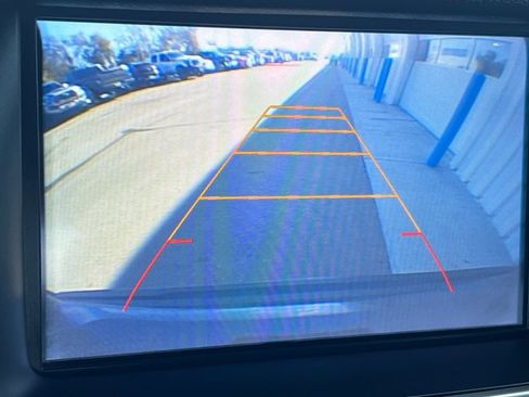 Used 2017 Chevrolet Tahoe LT image 18