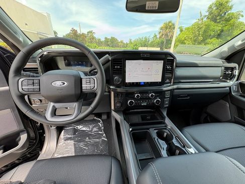 New 2026 Ford F250 Lariat w/ Tremor Off-Road Package AWD/4WD image 8