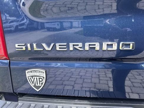 Used 2022 Chevrolet Silverado 1500 RST RWD image 39