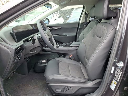 New 2025 Kia EV6 Light image 8